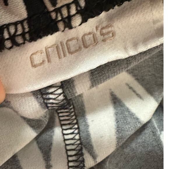 Chico’s black gray print wide legs pull on pants size 0 - XS - Picture 3 of 9